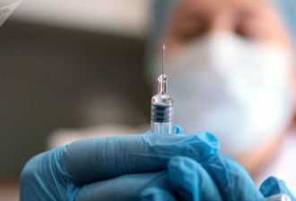 专家：全球普及新冠疫苗至少要4年