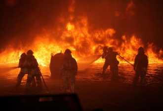 美国多地野火肆虐，空气污染极其严重