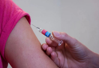 一针见效！美国首次大规模新冠疫苗试验