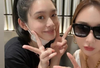 奚梦瑶陪何猷君深夜买面包，低调生活