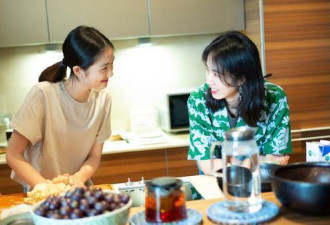 要出道？黄磊女儿与胡歌拍视频