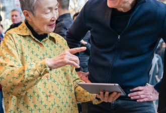 84岁奶奶成苹果“最高龄程序员”刷爆全网