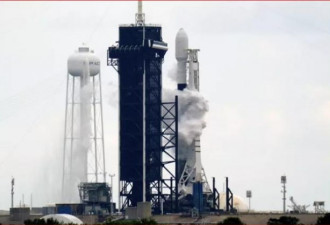 发射前两秒喊停！SpaceX卫星发射出意外
