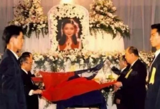 传奇歌后猝死之谜！遗体脖子上的怪东西