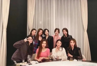 Angelabay公开回应与阔太合影被边缘化