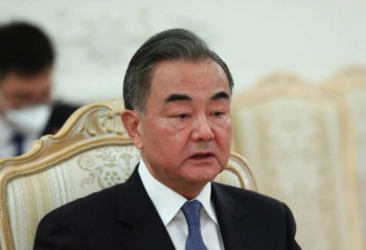 菅义伟上任后 第一个访日的中国高官