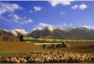 坐高铁看中国 青藏线带着25岁的他第一次到拉萨