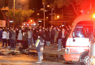 33层高楼烧成火柱 韩国深夜大火至少88人伤