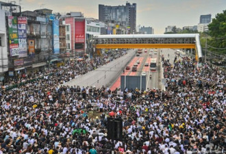 泰国示威复制“香港模式” 港人跨境声援