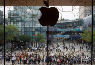 中国首批iPhone12秒杀 小粉红气炸！