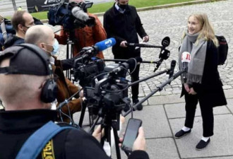 16岁少女代理芬兰总理，为促进“少女权利”