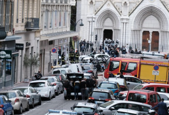 恐袭频发法国出现攻击华人宣传 使馆示警