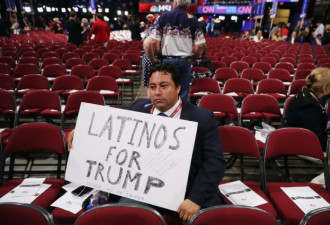 不再少数的族裔：拉丁选民必然跟特朗普对立？