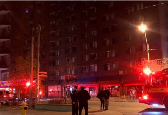 多伦多市中心公寓三级火灾