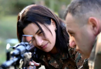 帅呆了！亚美尼亚总理夫人宣布将奔赴前线！