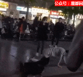 性虐…震撼全中国的郑州街头狗爬门真相揭露