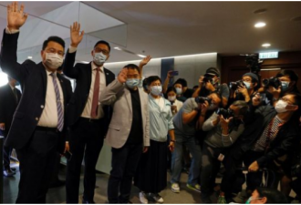 因为香港 英国紧急传召中国大使抗议