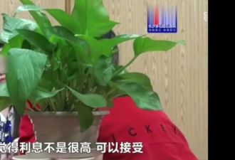 未成年少女被逼裸泳：透支姿色的女生下场很惨