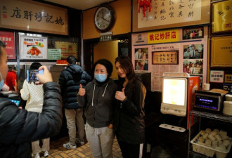 北京这家卖“炒肝”的小吃店一下火了