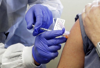 中国新冠疫苗成功收到欧亚大国订单