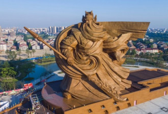 贵州贫困县斥巨资建大型女神雕像引争议