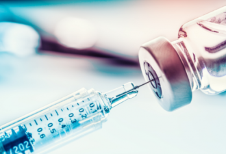 美国人对疫苗接受度提高 医学专家警告