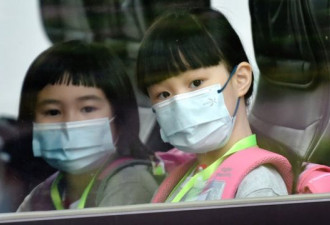 香港第三度因疫情停课 家长老师们齐忧虑