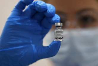 FDA表决通过 建议政府批准紧急使用辉瑞疫苗