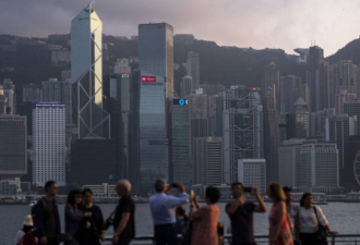 经济衰退+高龄化 香港贫穷人口149.1万创纪录