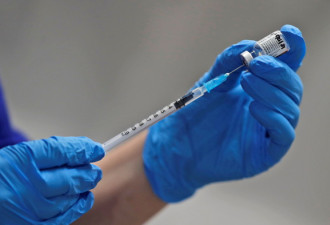 又一例？接种新冠疫苗隔天被确诊 70人接触