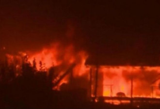 加州山火烧逾17平方公里 军事基地须强制撤离
