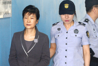 朴槿惠所在拘留所一囚犯感染新冠死亡