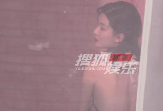 娱乐圈顶级白富美乔欣突破尺度拍全裸照