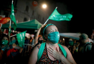 阿根廷数十年的抗争结束 堕胎为何受争议