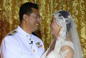 中国女排队长冯坤：为53岁外国老公生个儿子
