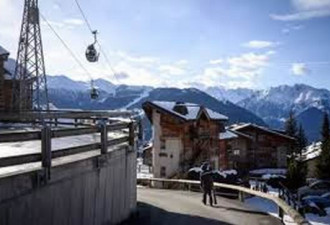 数百名英国旅客从瑞士滑雪胜地神秘消失