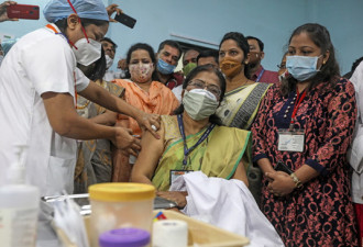 印度开打疫苗首日,51人现不良反应