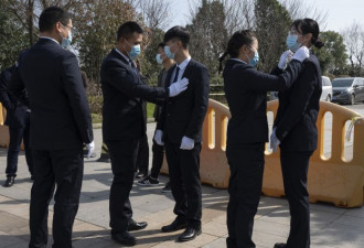 英首相称新冠起源于武汉 中国驻英使馆回击