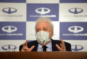 违规安排他人优先接种疫苗 阿根廷卫生部长辞职
