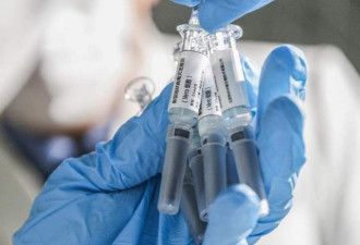 美国政府官员：美国新冠疫苗须先“自用”