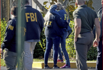 美国FBI突袭爆枪战 探员2死3伤