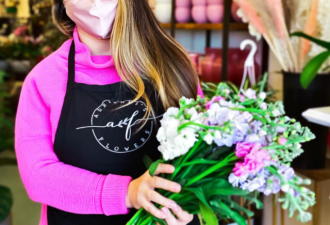 情人节来临：加拿大花店呼吁人们早订花