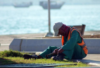要命世界杯：卡塔尔建场馆死了6500名外籍劳工