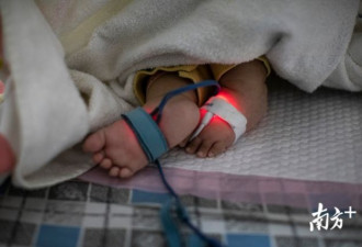10个月男孩得罕见病:救命药70万1针 每年3针