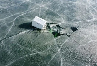 7人去Lake Simcoe 冰钓连人带车全落水