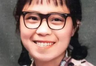 17岁张桂梅冲上热搜！眉眼弯弯笑靥如花！