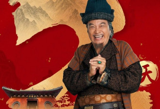 吴孟达穿几十斤太空服演电影 只赚20万