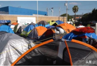 上千人扎帐篷只为挤进美国，拜登竟这么热情？