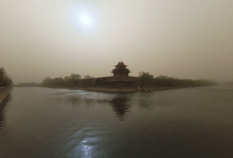 沙尘来袭，北京空气质量达最高级严重污染水平