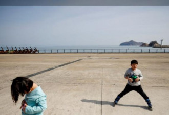 韩国正在消失的那些小镇 小岛上仅剩3个孩子
